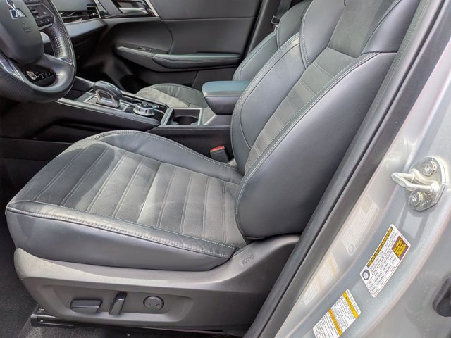 Used 2022 Mitsubishi Outlander SEL Black Edition FWD image 30