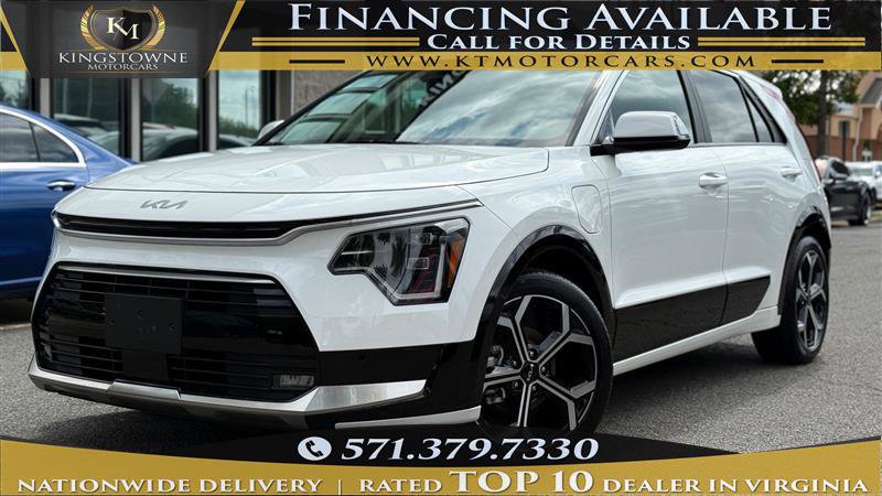 Used 2024 Kia Niro SX Touring