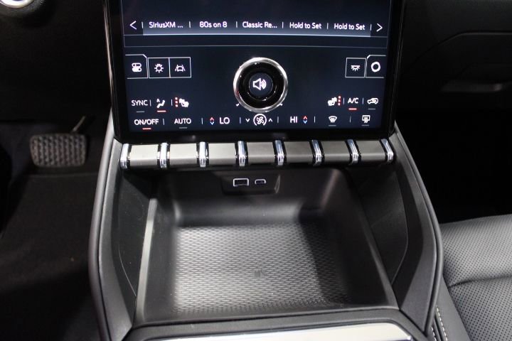 New 2026 GMC Terrain Elevation FWD image 32