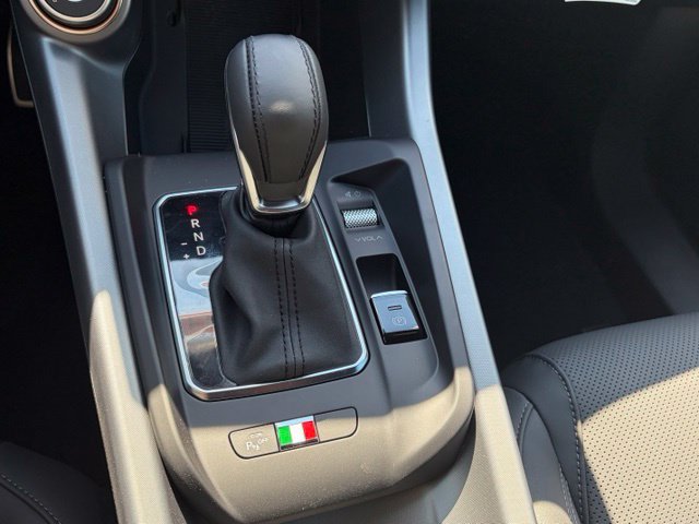 New 2026 Alfa Romeo Tonale w/ Black Premium Package AWD/4WD image 31