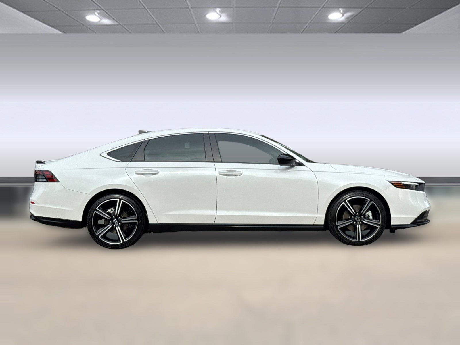 Used 2025 Honda Accord Sport image 8