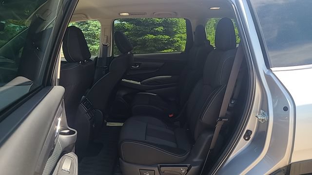 Used 2025 Subaru Ascent Premium AWD/4WD image 15