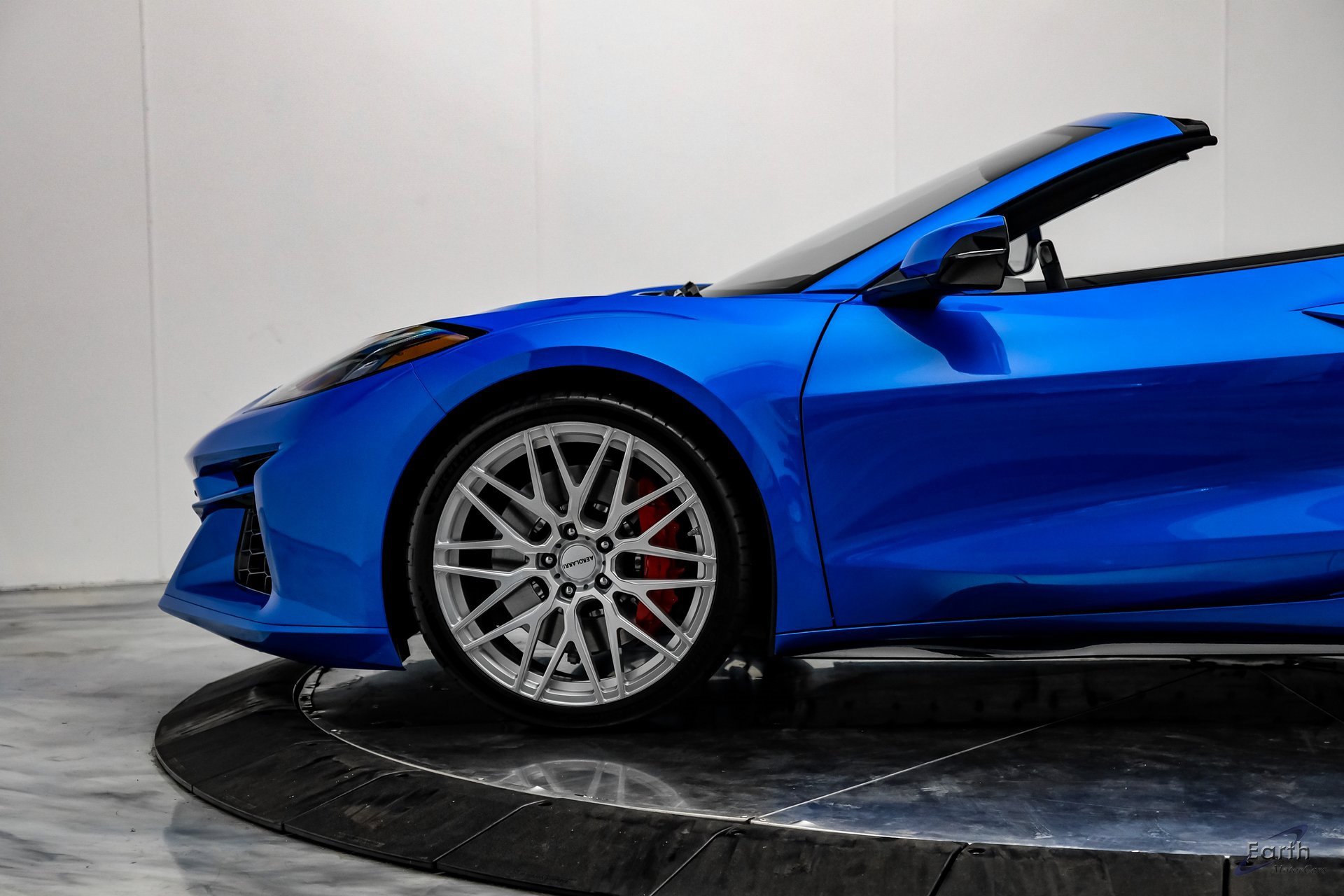 Used 2024 Chevrolet Corvette Z06 image 9