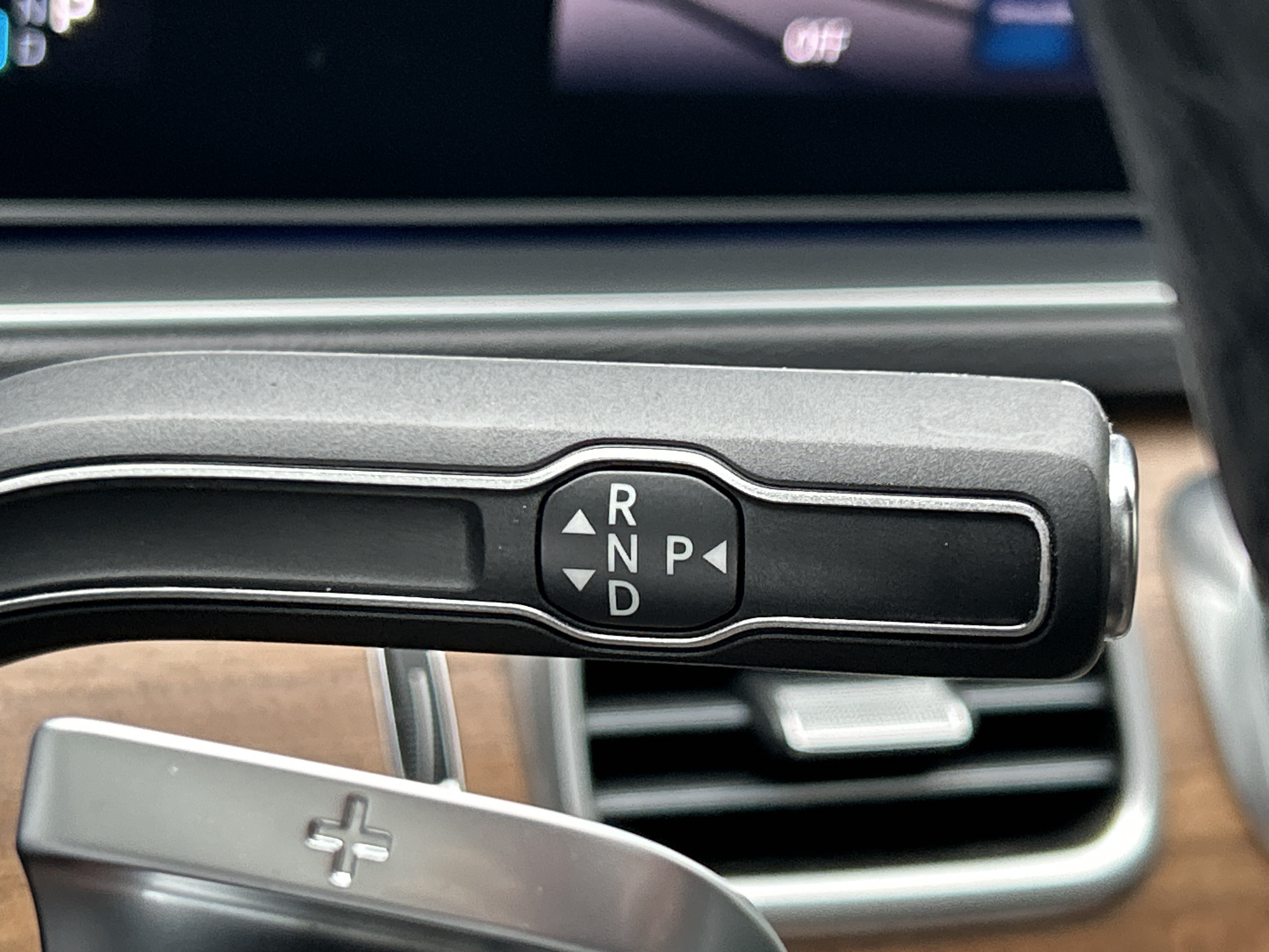 Certified 2025 Mercedes-Benz GLE 450 4MATIC image 28