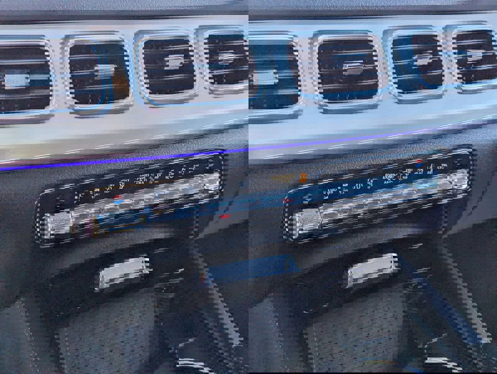 Used 2020 Mercedes-Benz GLE 350 image 23