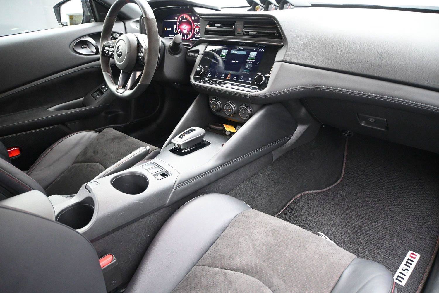 Certified 2024 Nissan Z NISMO w/ Floor Mat Package RWD image 23