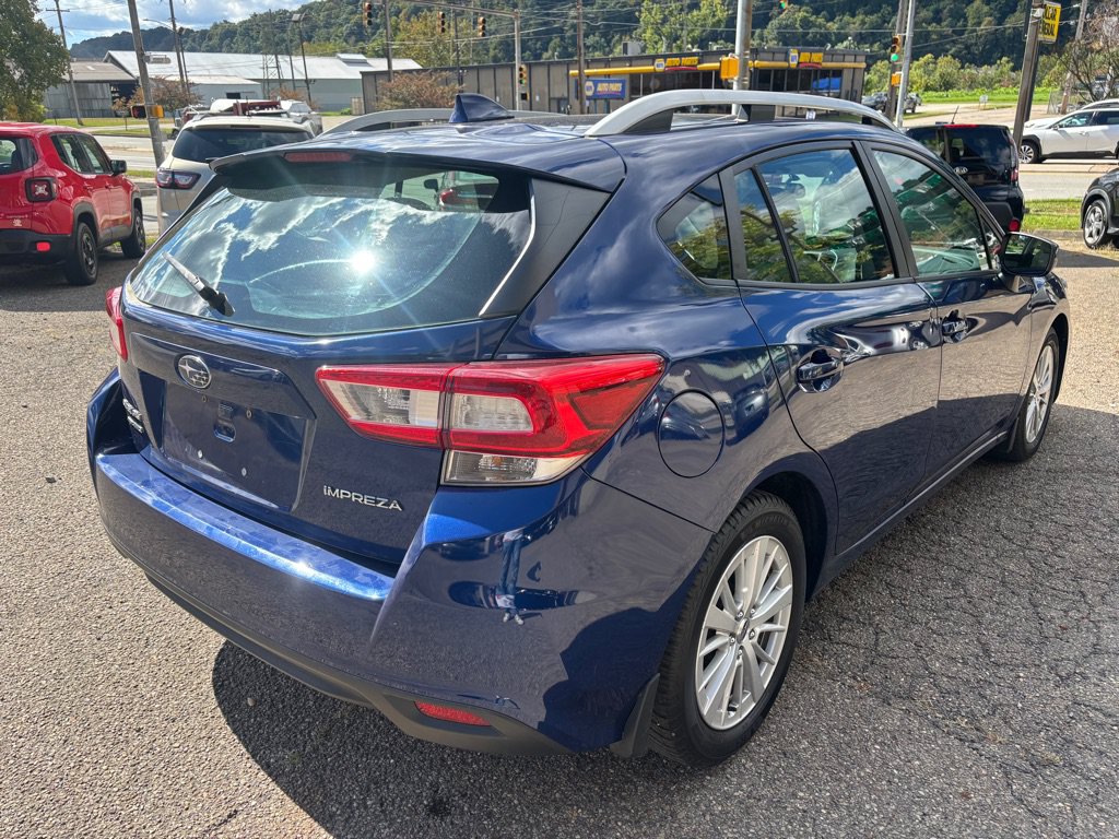 Used 2018 Subaru Impreza 2.0i Premium AWD/4WD image 5