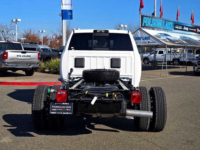 New 2026 RAM 3500 Big Horn AWD/4WD image 5