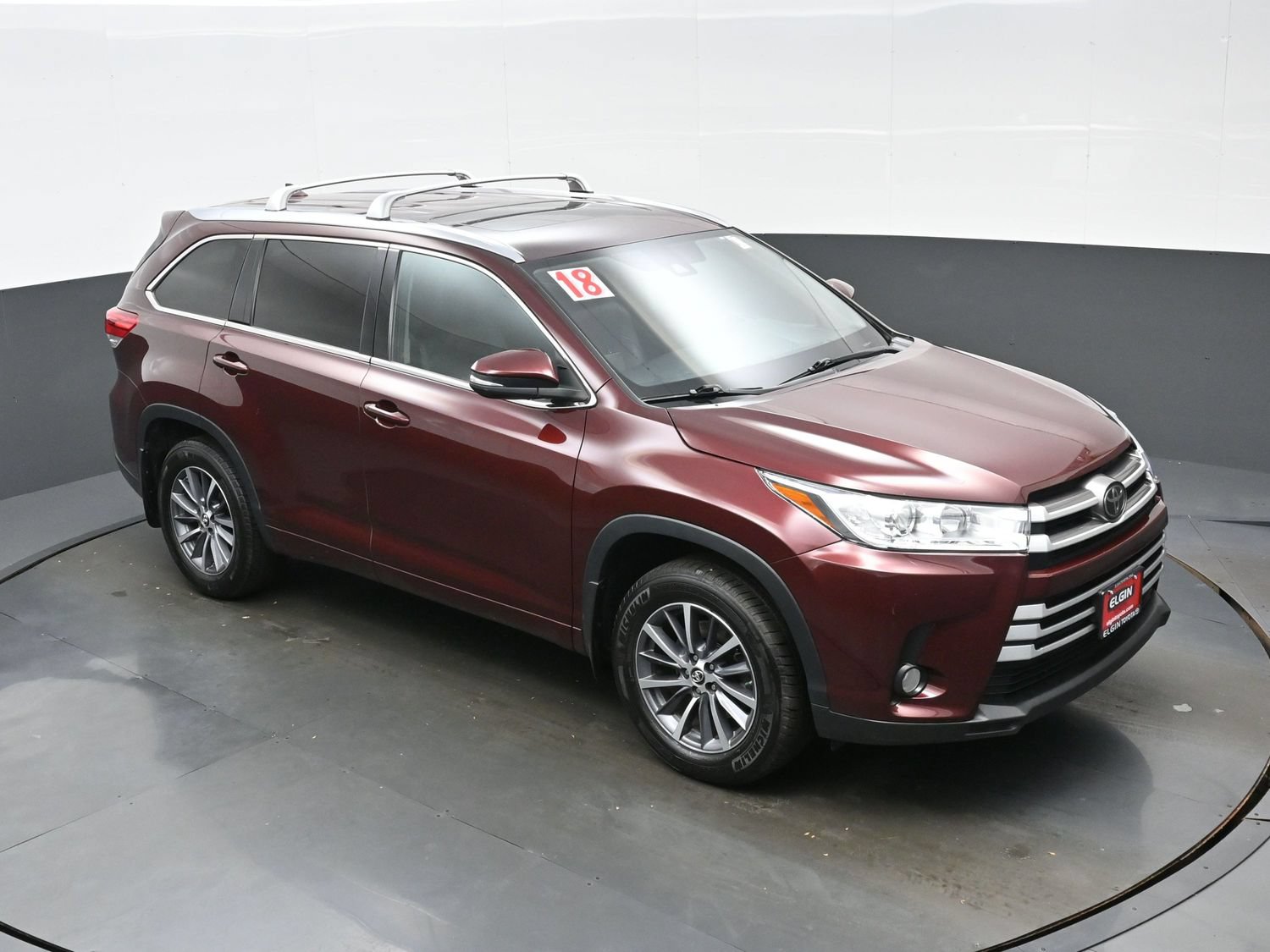 Used 2018 Toyota Highlander XLE AWD/4WD image 37