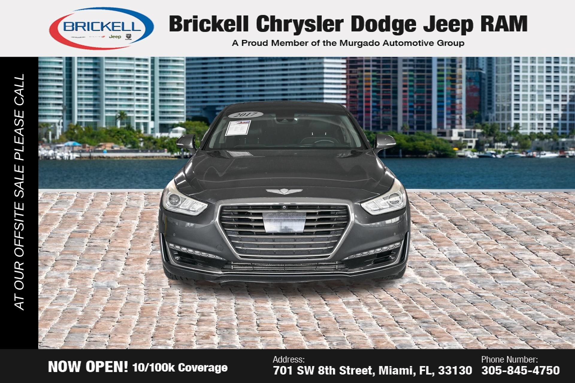 Used 2017 Genesis G90 3.3T Premium RWD image 2