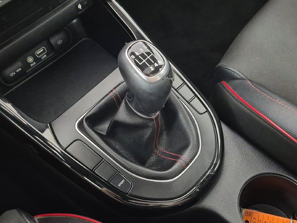 Used 2020 Kia Forte GT FWD image 25