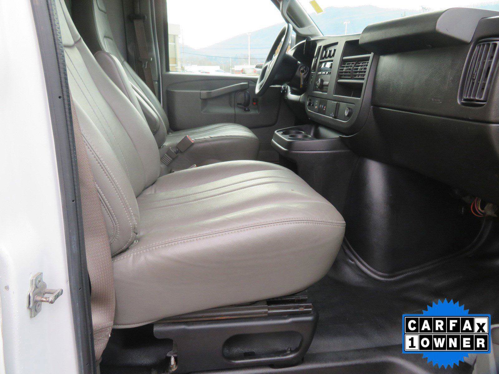 Used 2019 GMC Savana 2500 CARGO image 13