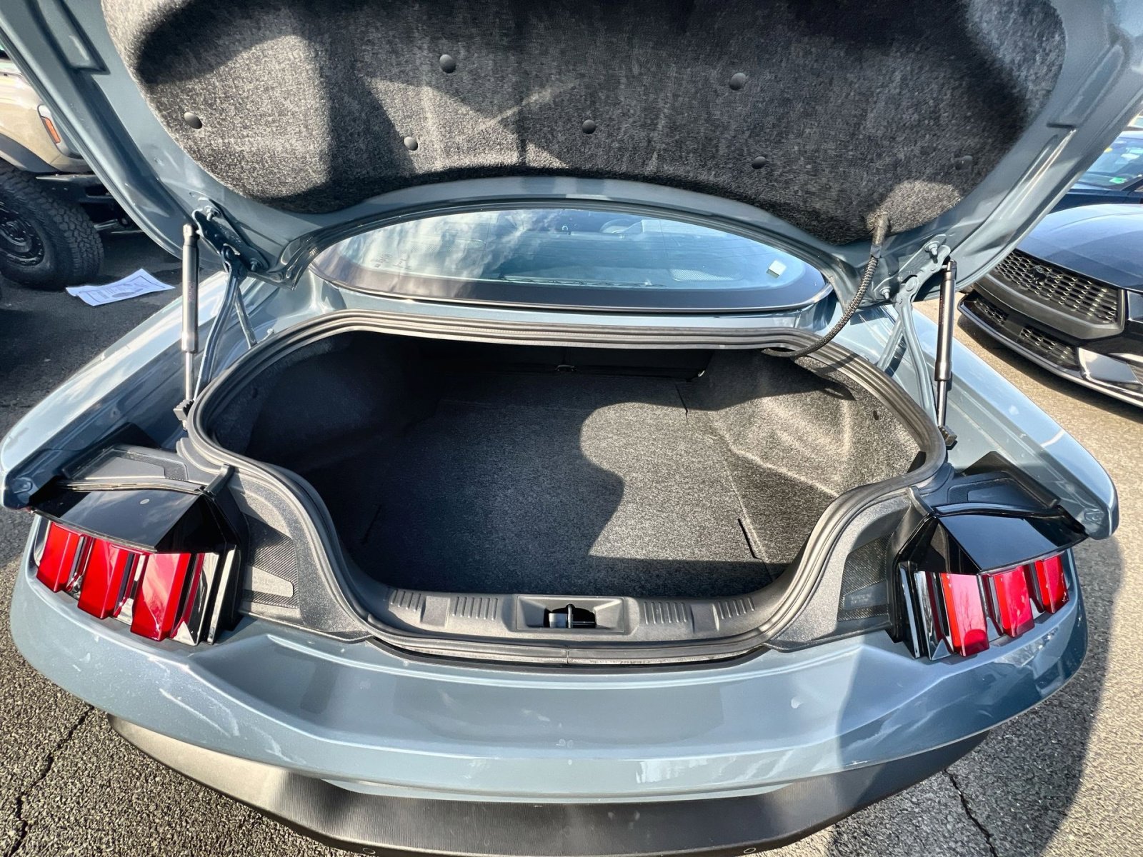 New 2025 Ford Mustang Coupe image 24