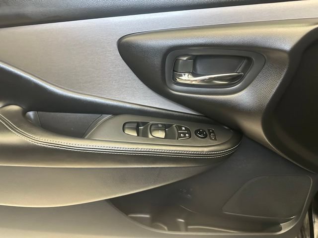 Used 2024 Nissan Murano SV AWD/4WD image 20