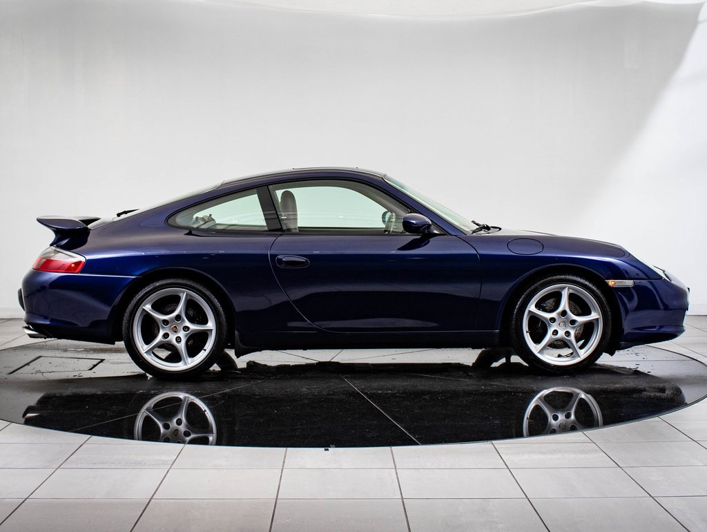 Used 2003 Porsche 911 Carrera image 8