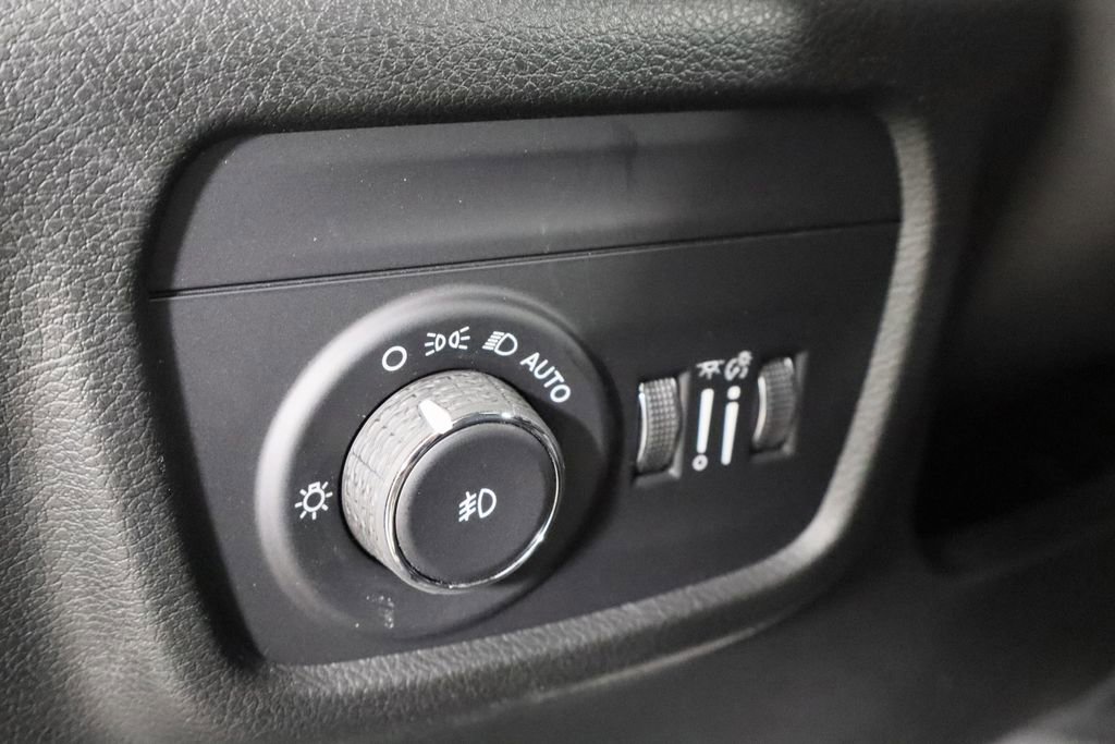 New 2026 Jeep Grand Cherokee Limited image 24