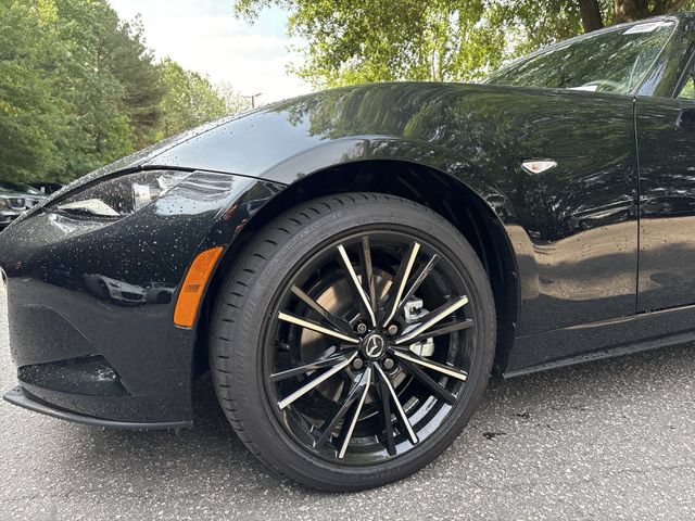 New 2026 MAZDA MX-5 Miata RF Grand Touring RWD image 10