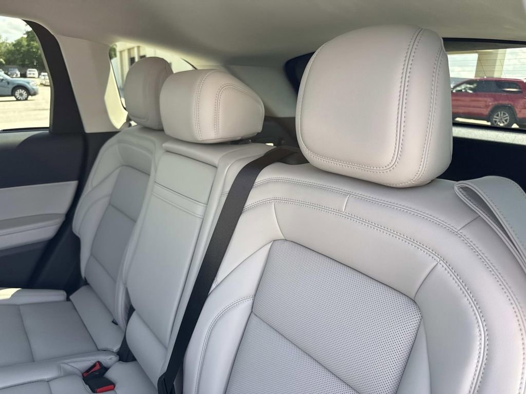 New 2026 Lincoln Nautilus Premier AWD/4WD image 14