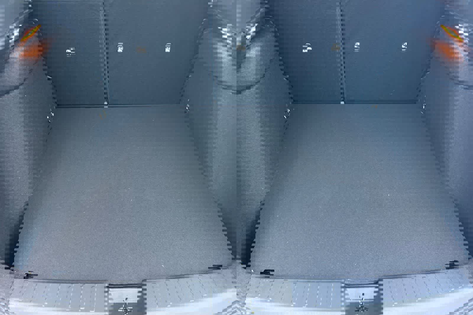 New 2026 Nissan Kicks SV image 17