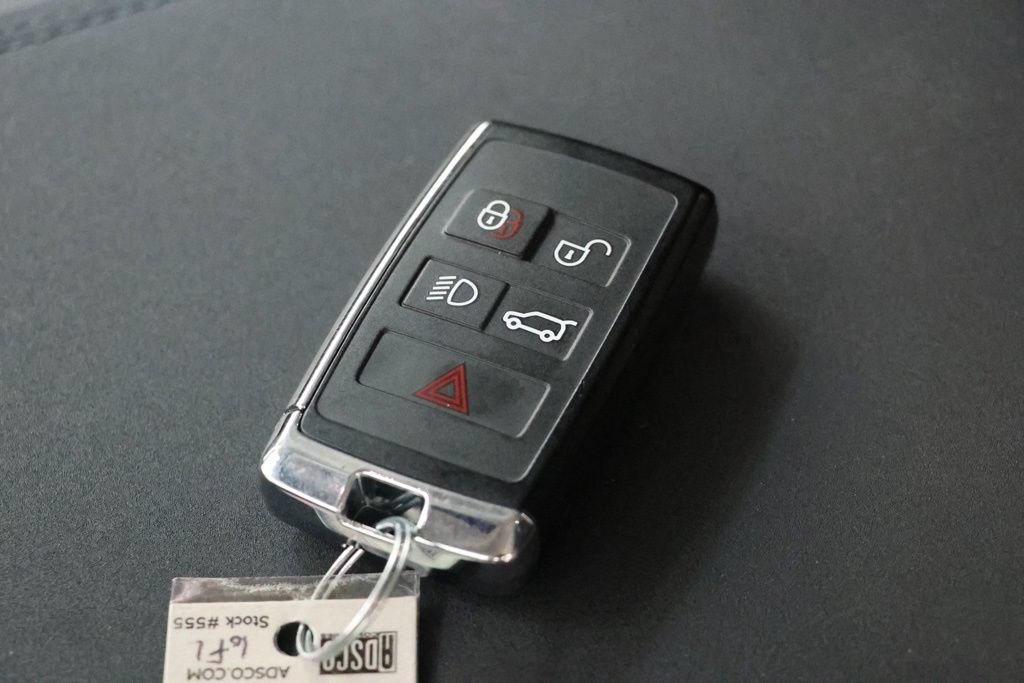 Used 2023 Land Rover Defender 90 S AWD/4WD image 43