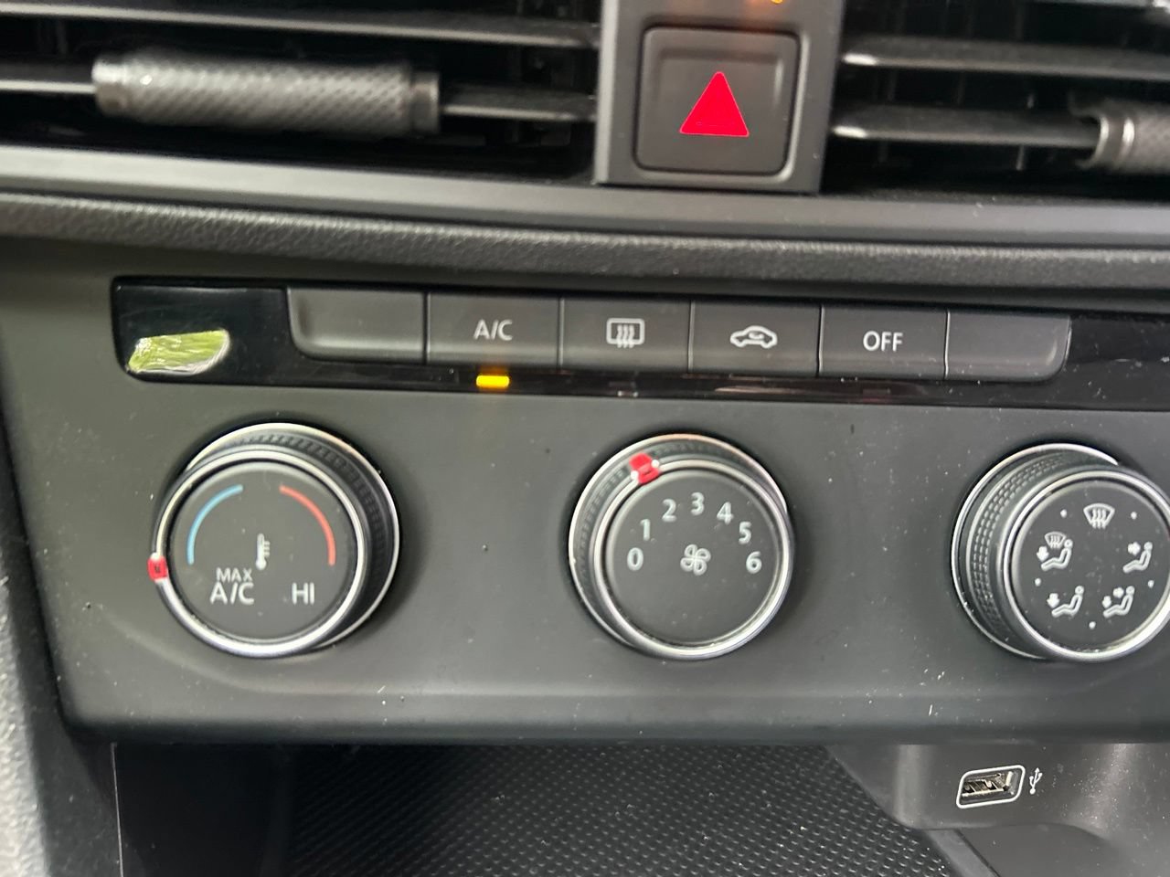 Used 2019 Volkswagen Jetta S w/ Driver Assistance Package FWD image 25