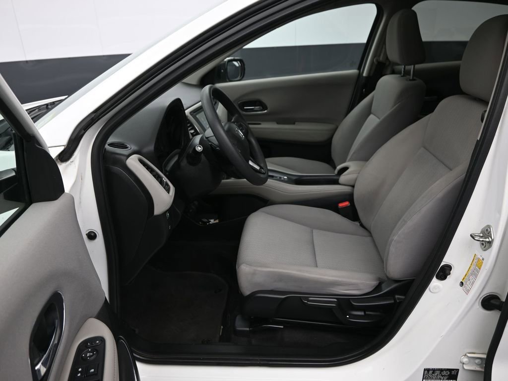 Used 2017 Honda HR-V EX image 18