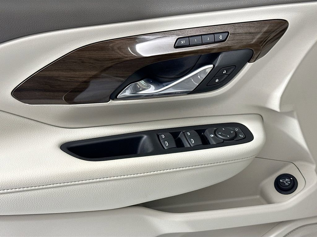 Used 2020 GMC Terrain Denali w/ Denali Premium Package image 24