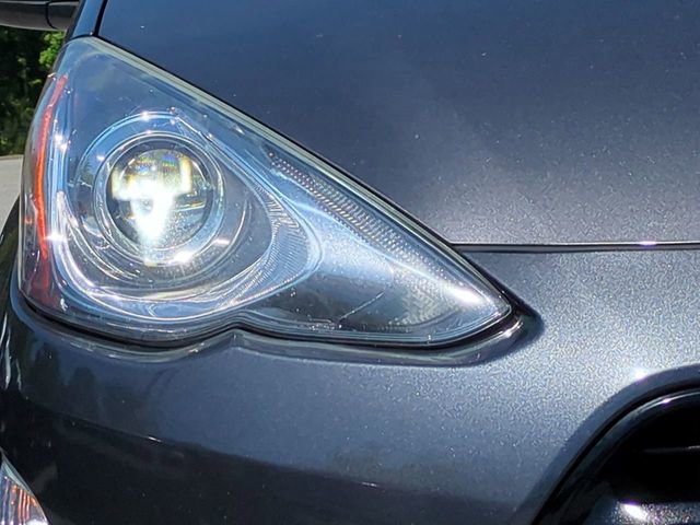 Used 2015 Toyota Prius C Three image 10