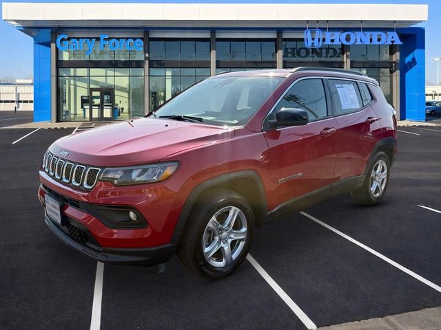 Used 2024 Jeep Compass Latitude image 4