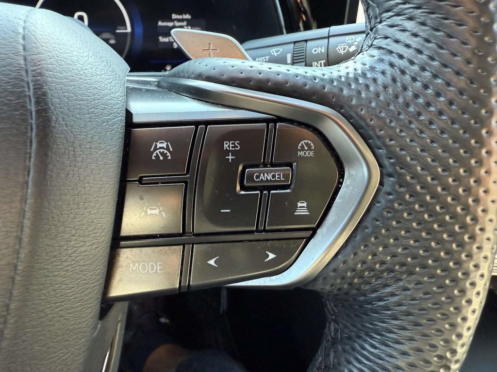 Used 2025 Lexus TX 500h AWD image 21