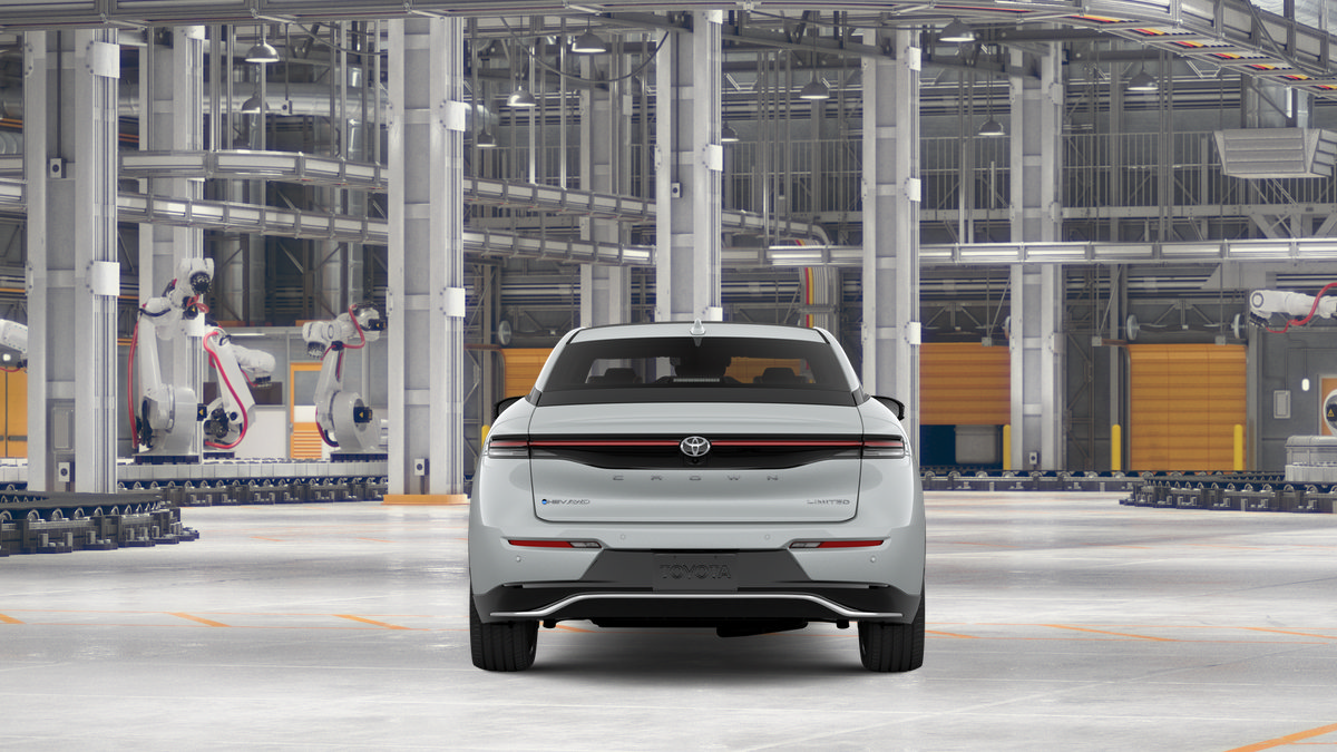 New 2027 Toyota Crown AWD/4WD image 10