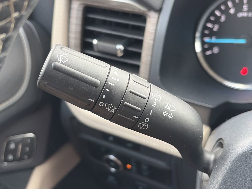 Used 2024 Ford Expedition Max Limited AWD/4WD image 11