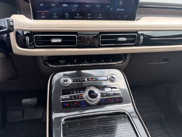 Certified 2023 Lincoln Nautilus Reserve w/ Equipment Group 201A AWD/4WD image 20