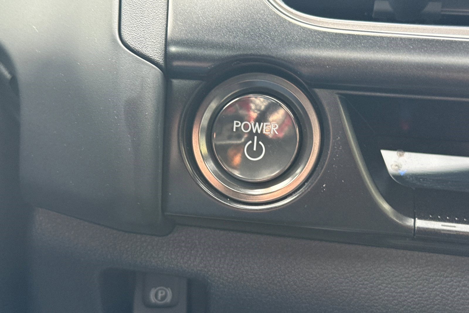 Certified 2025 Lexus UX 300h FWD image 33