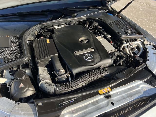 Used 2017 Mercedes-Benz C 300 4MATIC Sedan image 11