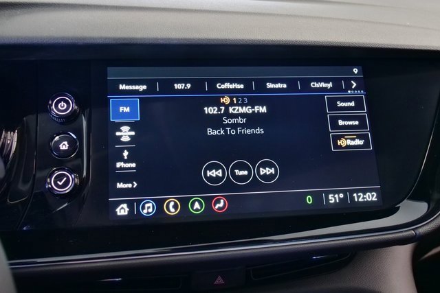 Used 2023 Buick Envision Avenir image 20