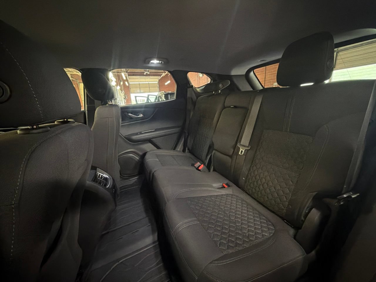 Used 2020 Chevrolet Blazer LT FWD image 14