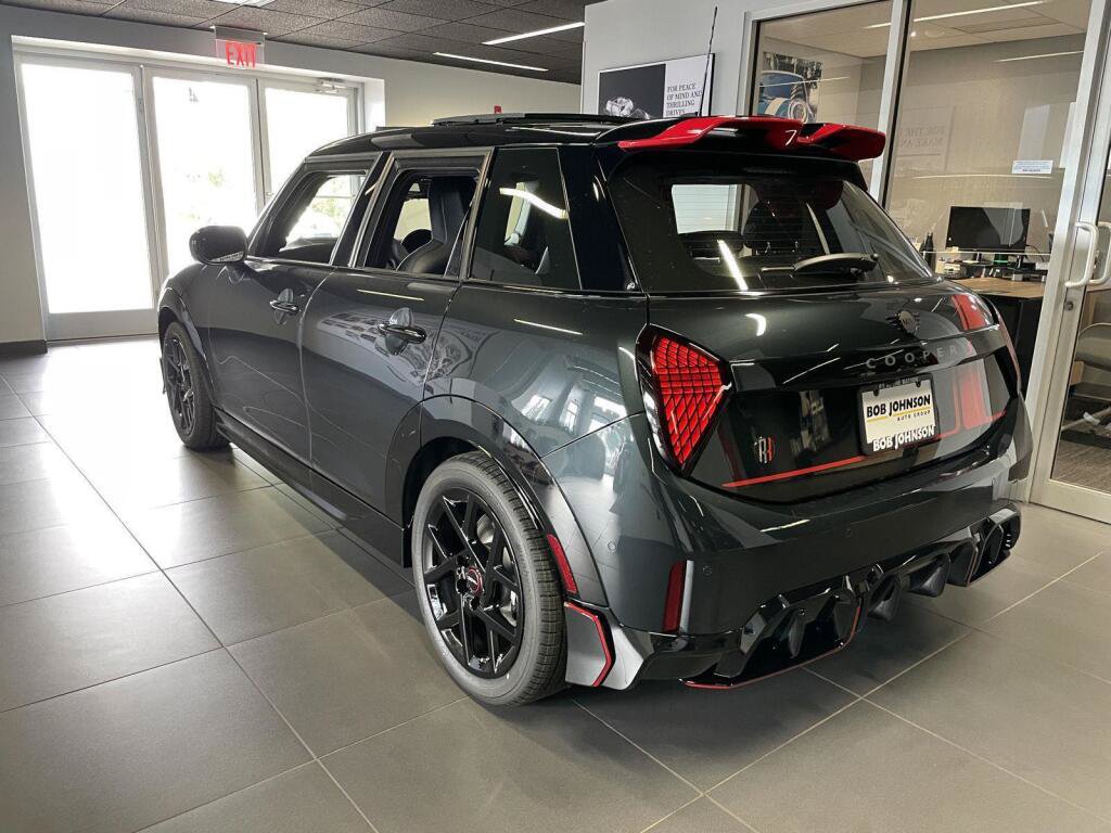 New 2026 MINI Cooper S FWD image 5