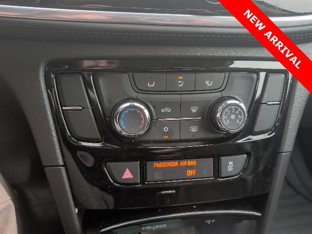 Used 2020 Buick Encore Preferred image 20
