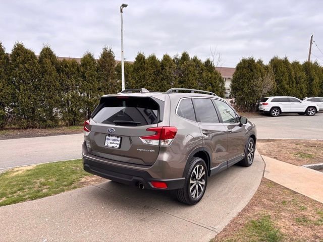 Certified 2023 Subaru Forester Limited AWD/4WD image 4