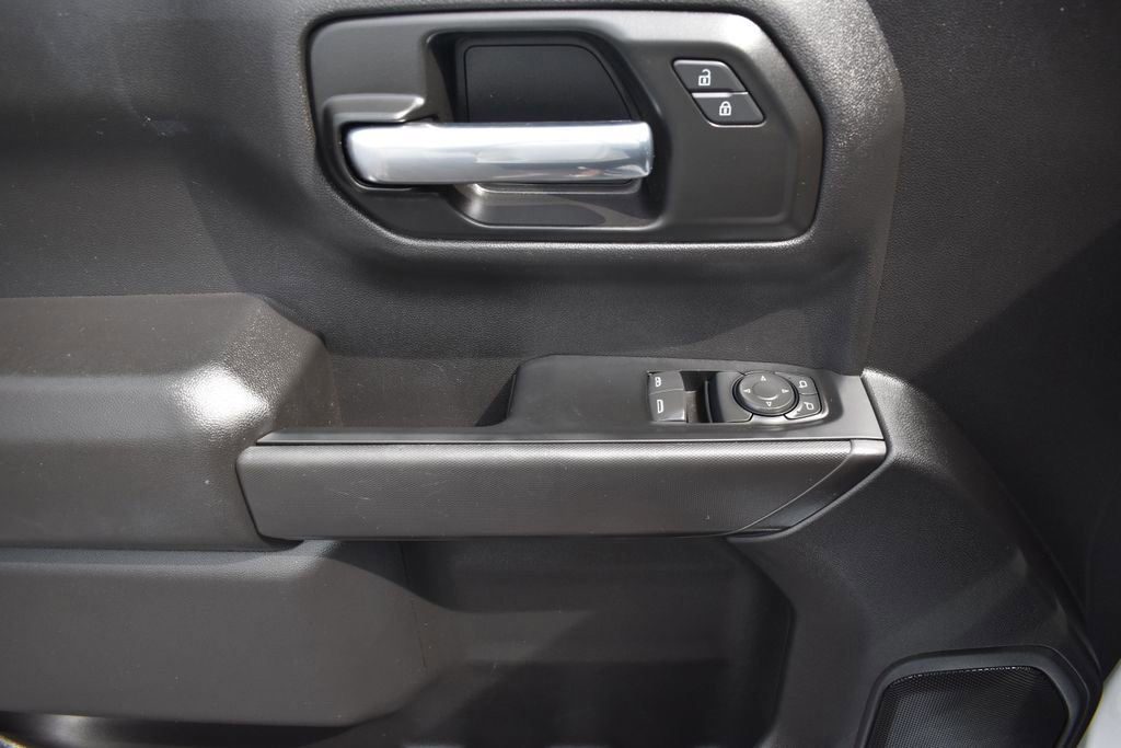 Used 2025 Chevrolet Silverado 1500 W/T image 10