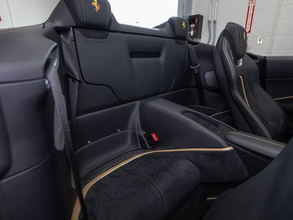 Certified 2024 Ferrari Roma Spider image 15