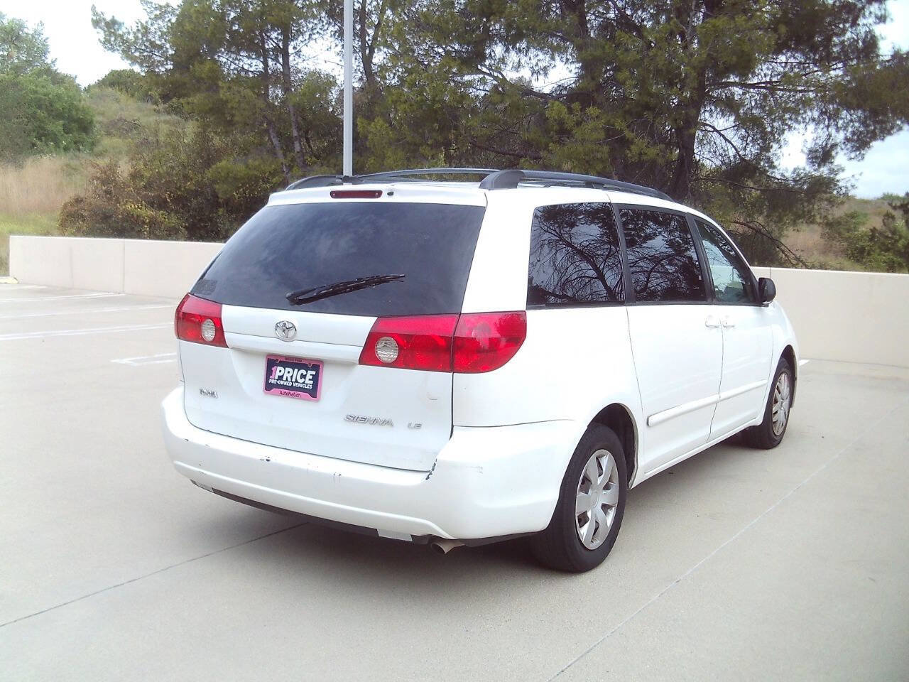 Used 2008 Toyota Sienna LE FWD image 5