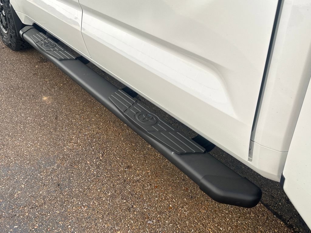 New 2026 Toyota Tundra SR5 image 30