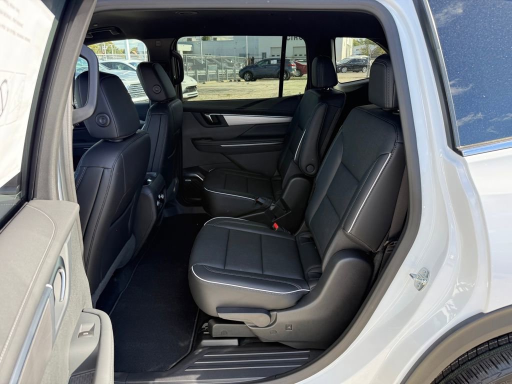 New 2026 Buick Enclave Preferred w/ Power Package image 15