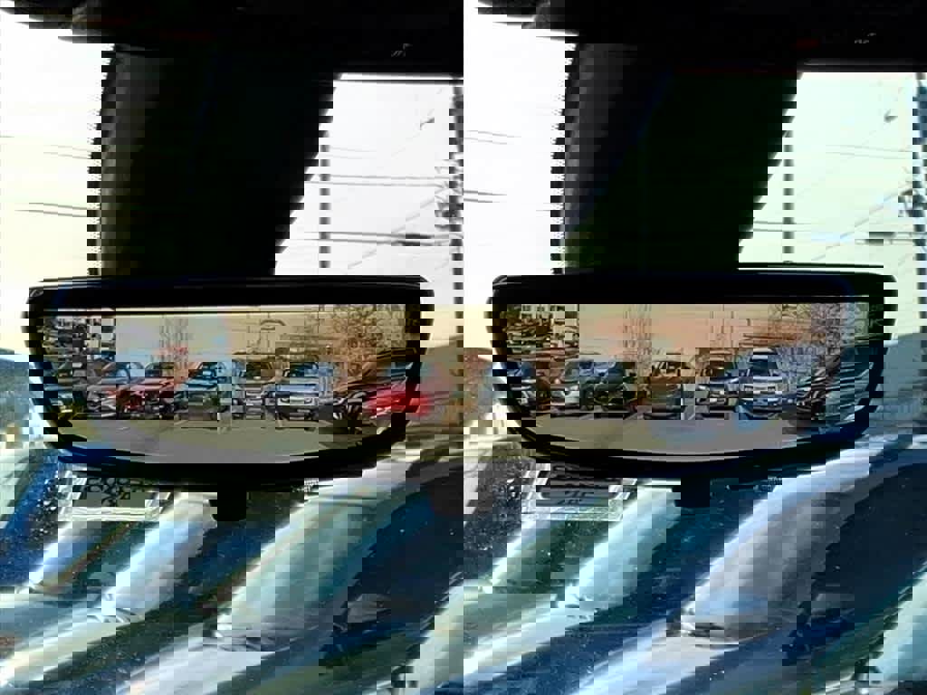 Used 2021 GMC Sierra 1500 AT4 w/ AT4 Premium Package image 12