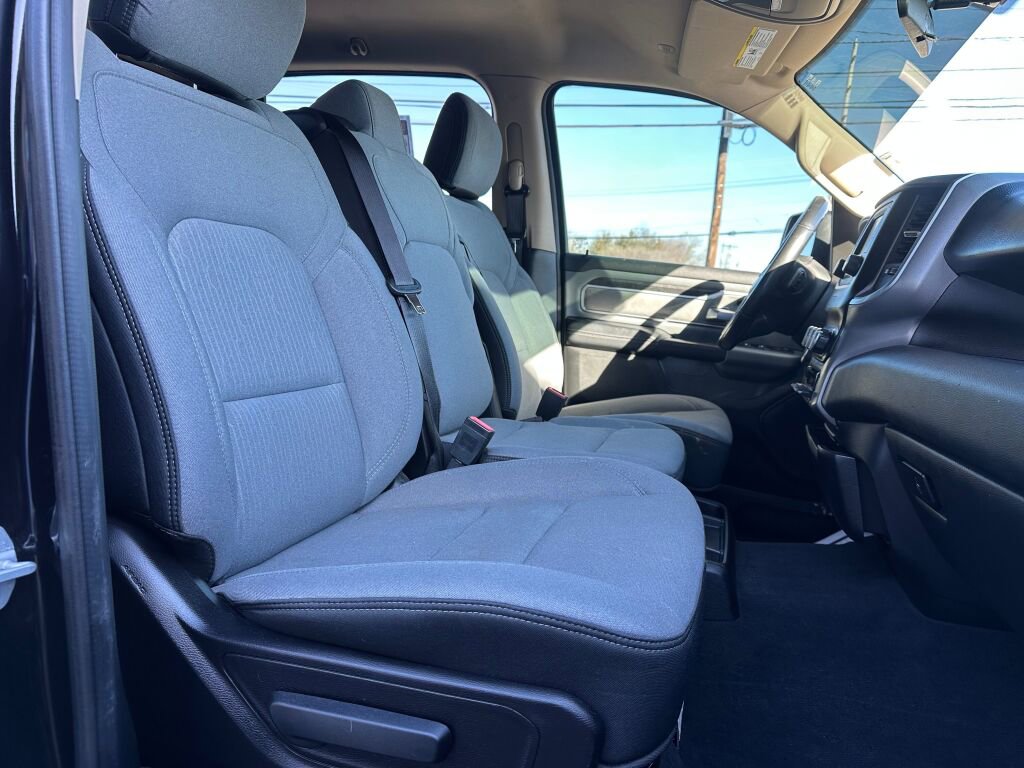 Used 2019 RAM 1500 Big Horn image 24