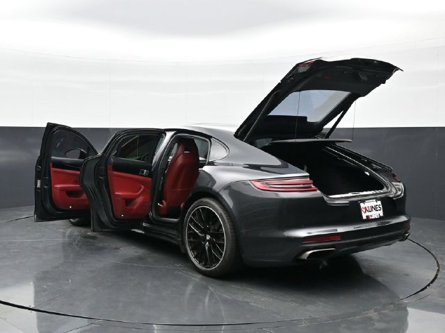 Used 2020 Porsche Panamera 4 AWD/4WD image 50