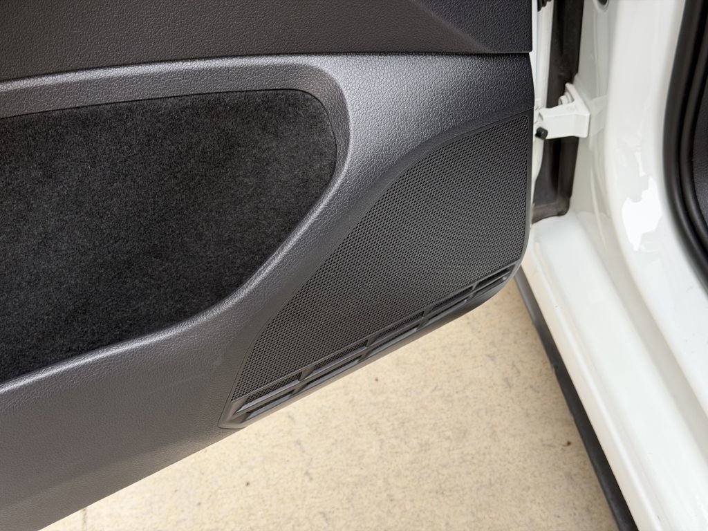 Used 2019 Volkswagen GTI SE w/ SE Experience Package image 25