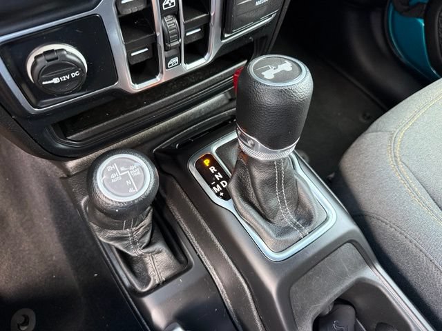 Used 2024 Jeep Wrangler Unlimited Sahara AWD/4WD image 29
